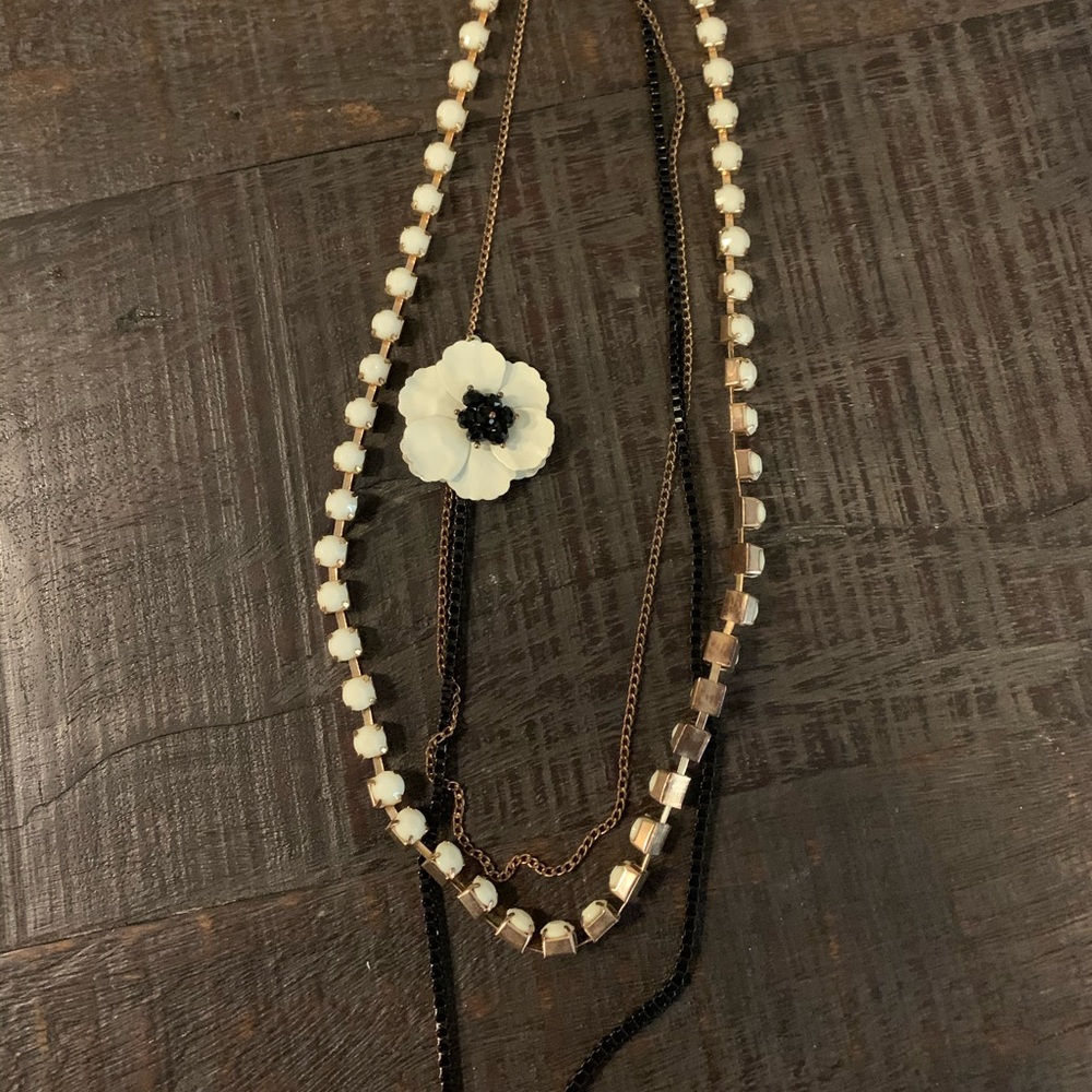 Boutique necklace